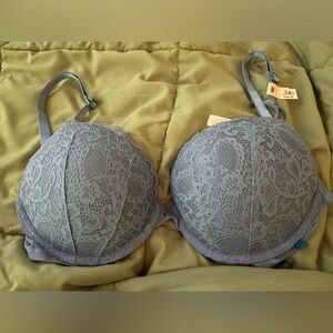 BNWT Victoria secret push up bra